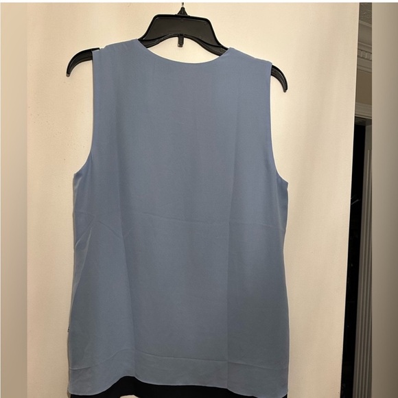 Ann Taylor Sleeveless Dusty Blue Layered V-Neck Blouse | Size M - Picture 4 of 5
